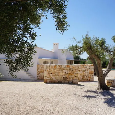 فيلة Masseria Quaranta By Tripostuni أوستوني