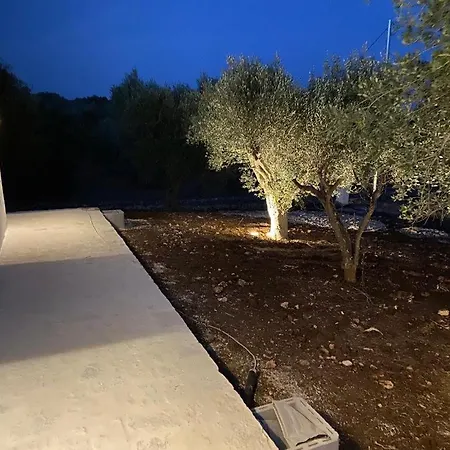 فيلة Masseria Quaranta By Tripostuni أوستوني